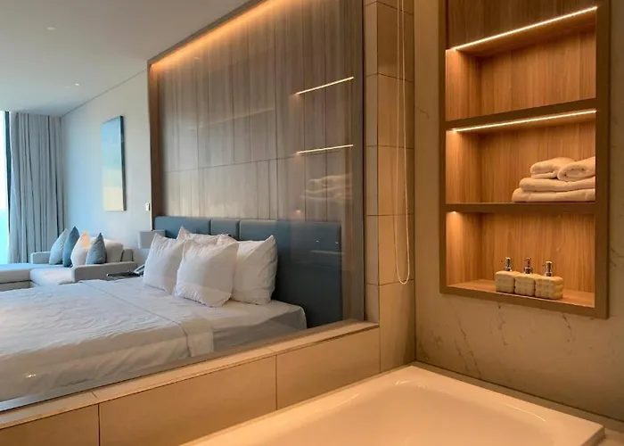 Ho Khach San Salimi Alacarte Bay Sea View Apartment *