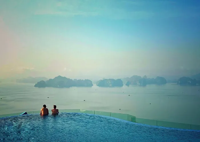 Ho Khach San Salimi Alacarte Bay Sea View Apartment Ha Long